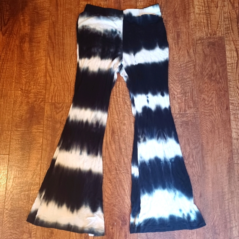 Rae Mode Tie Dye Pull On Flare Pants Black White Women's Sz Small